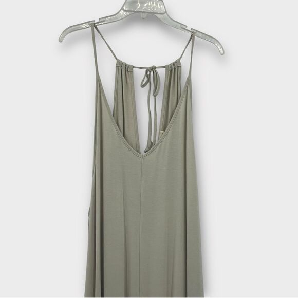 Lovestitch Mazzy Jumpsuit Sleeveless Relaxed Fit in Light Sage Size M/L NWT - Picture 4 of 10
